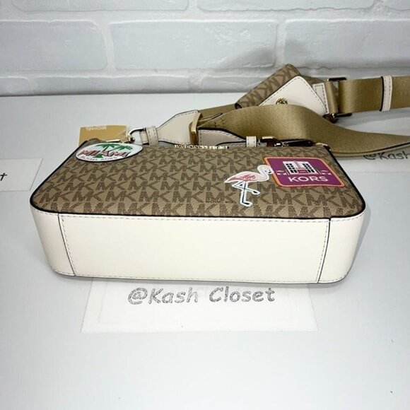 Michael Kors crossbody tech attach adjustable strap coin pouch & airpod case - Picture 10 of 10